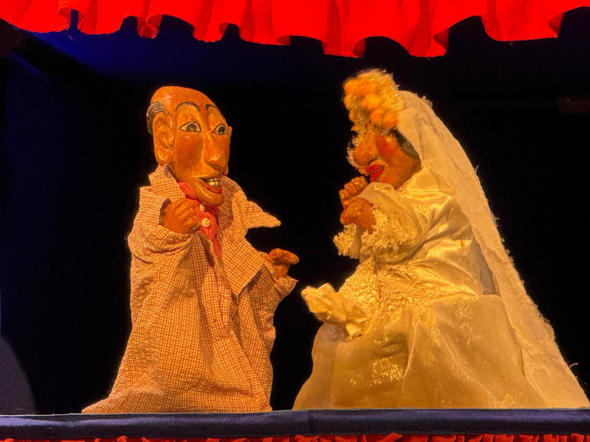 $!La Compañía Mamulengo Alegría presentó “El Casamiento de Tião Sin Suerte y Chiquinha Mucho Gusto”.