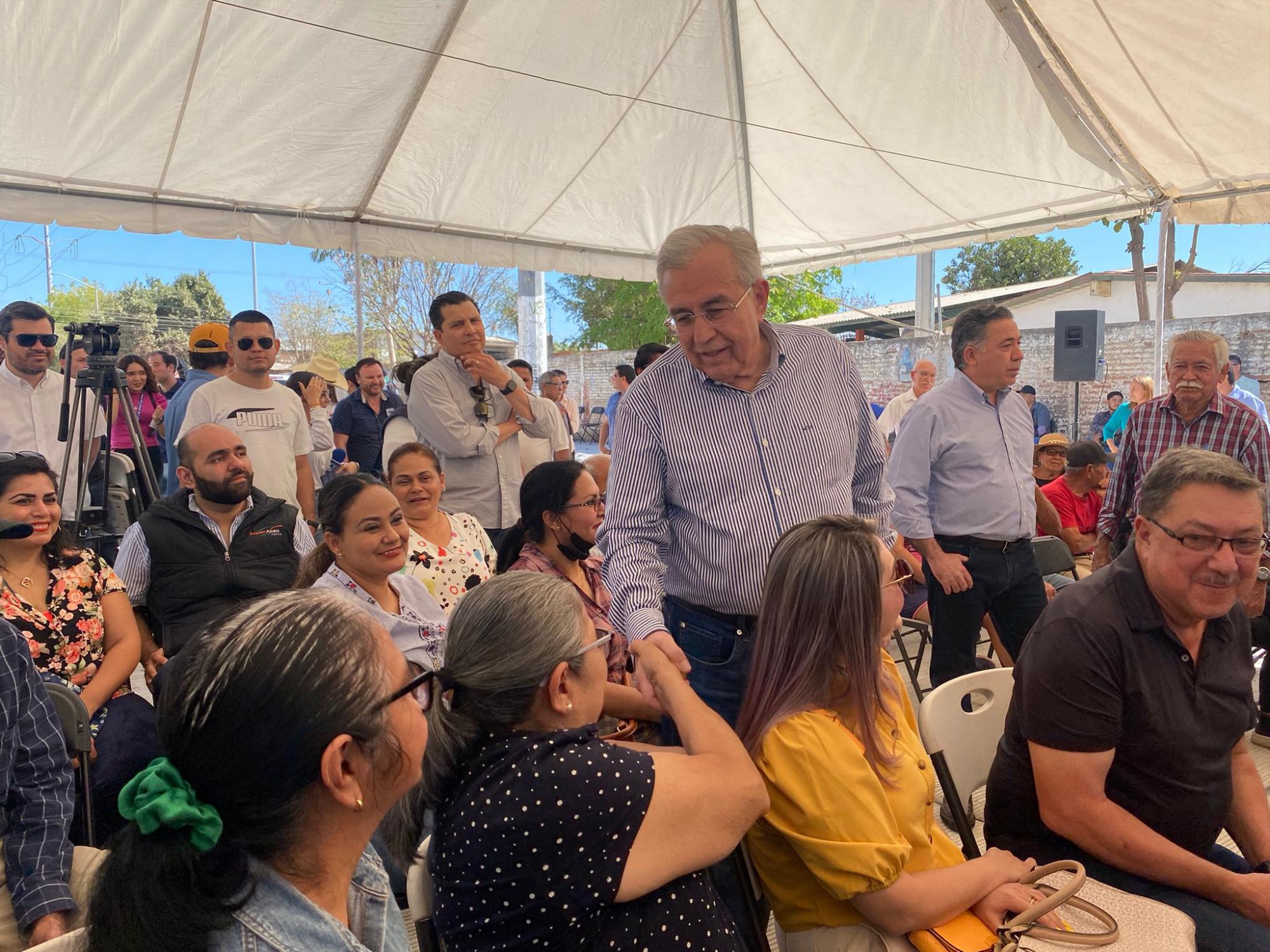 $!Rocha Moya inaugura pavimentación de avenida Antonio Nakayama
