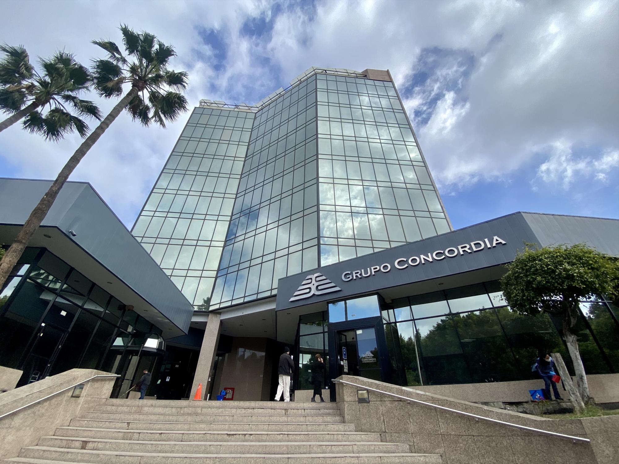 $!Grupo Viarpa y Comercializadora Empresas Baja comparten domicilio fiscal en el Edificio Cazzar, en Zona Río de Tijuana.