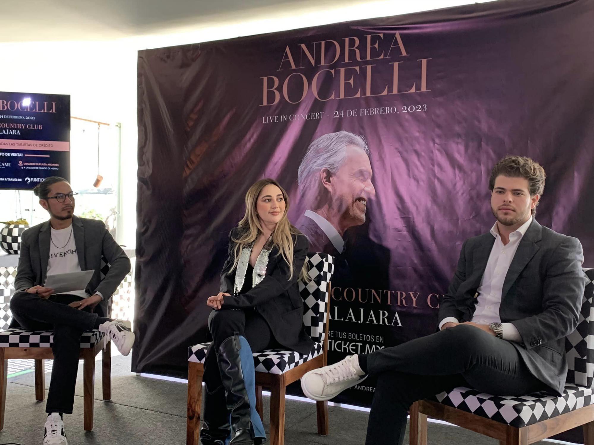 $!Triunfa la sinaloense Carolina Ross en su presentación con Andrea Bocelli en Monterrey