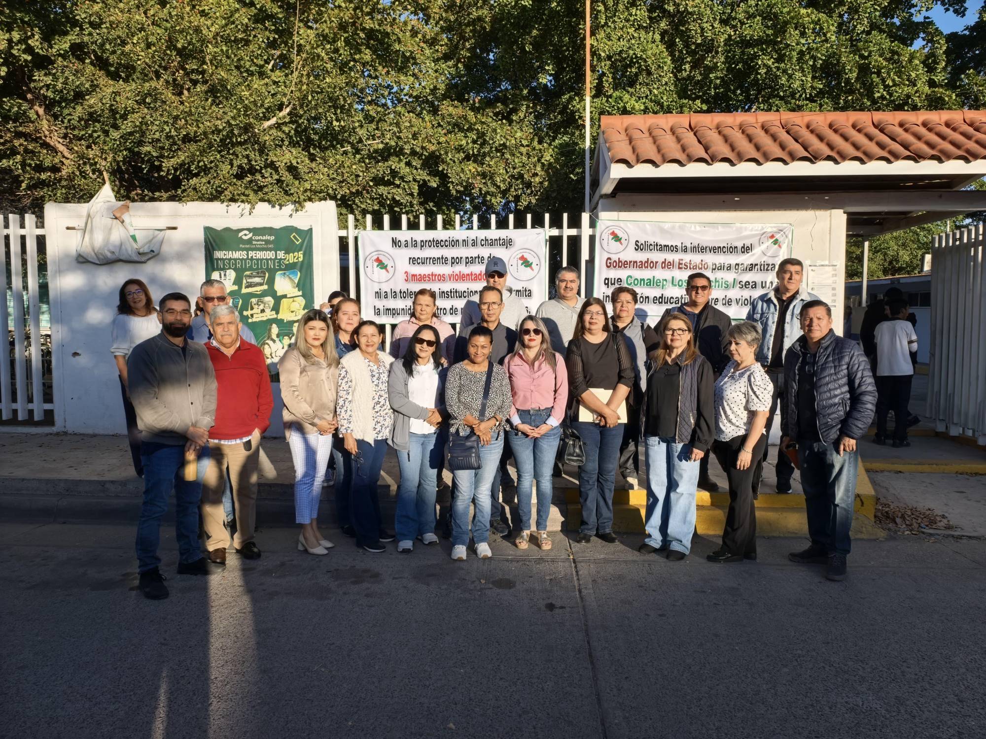 $!Paralizan clases en Conalep Sinaloa; acusan protección a docentes violentos en Los Mochis