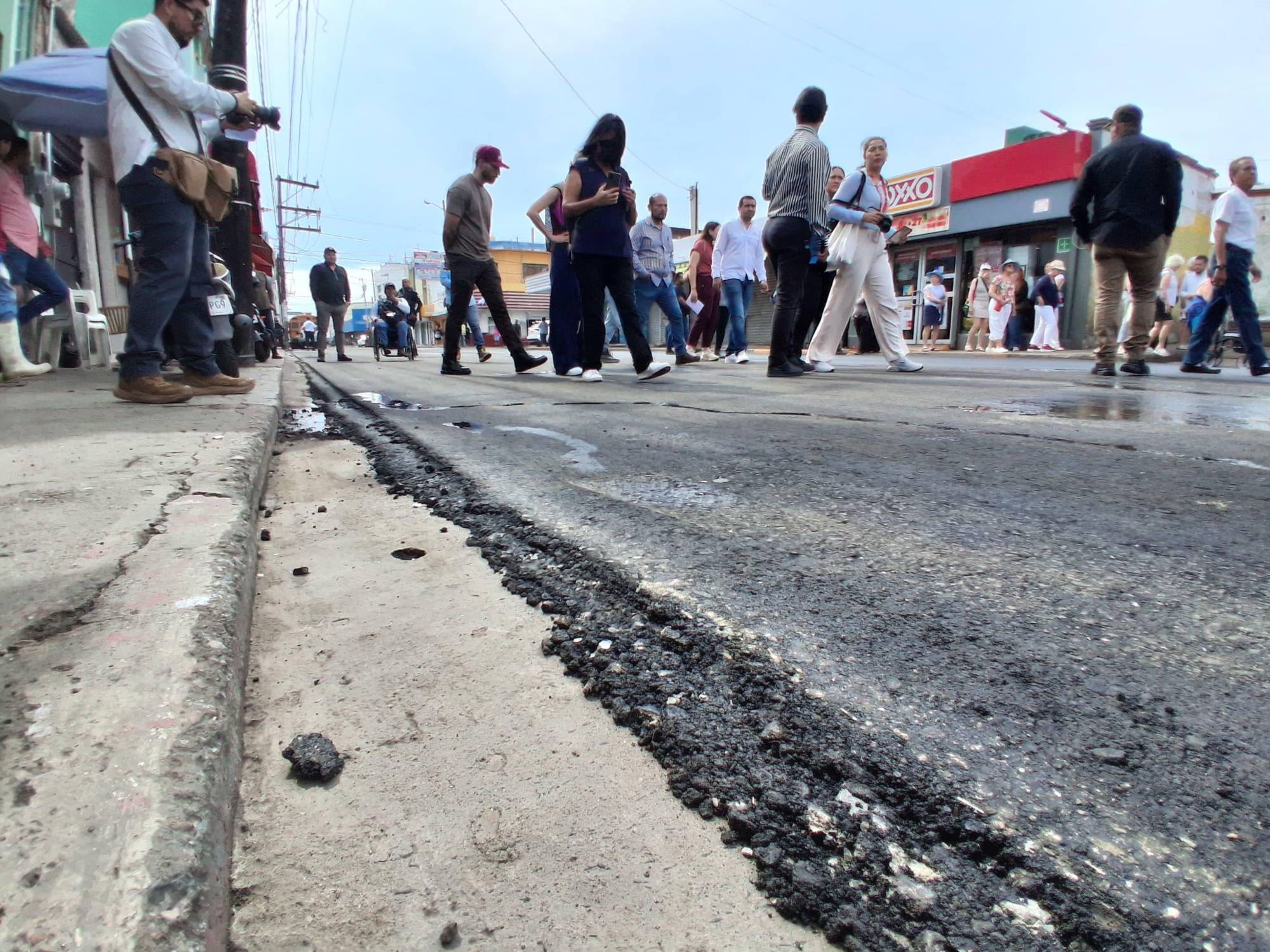 $!Reportan avance del 86% en reencarpetado de calles en distintas zonas de Mazatlán