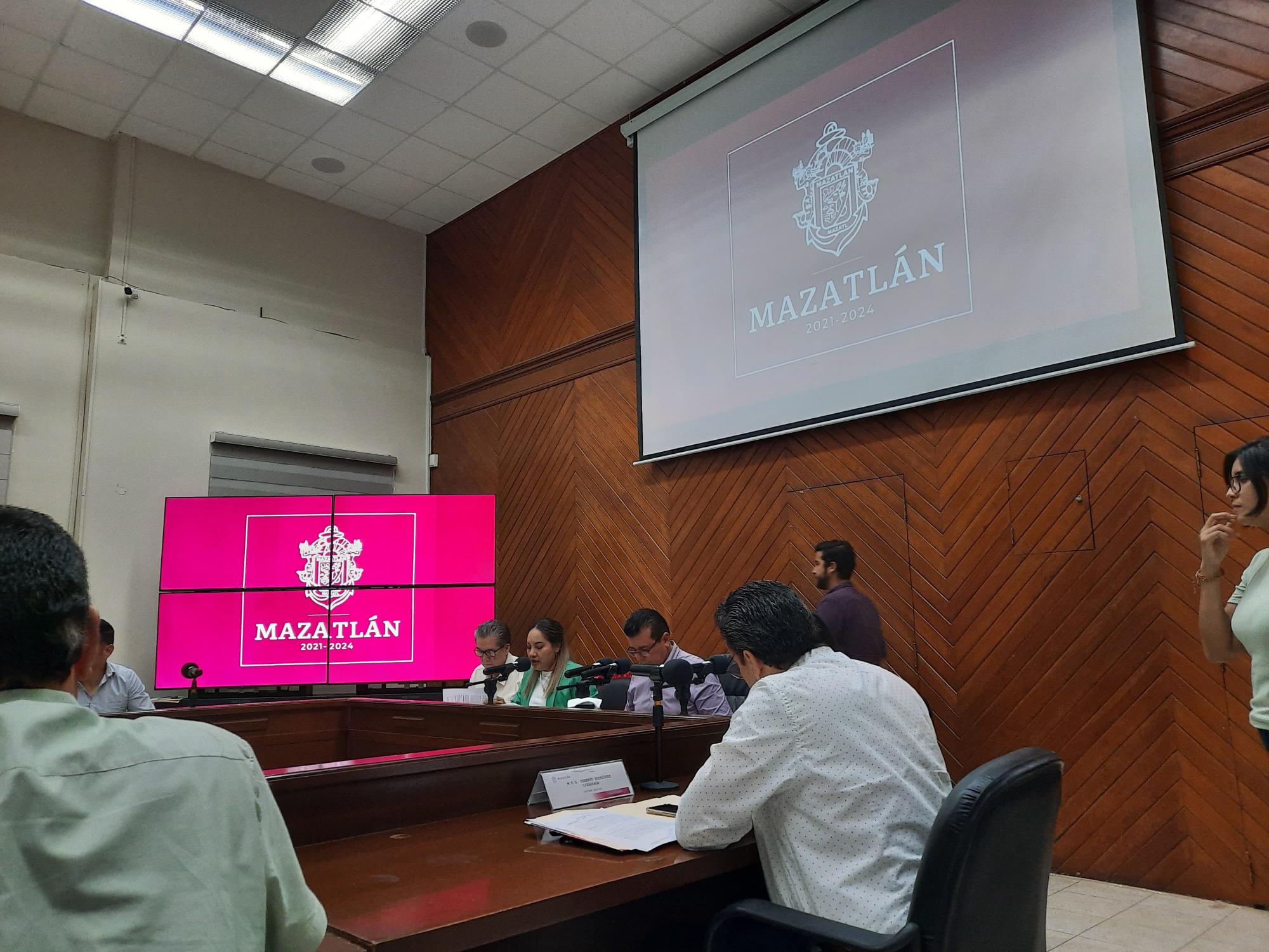 $!Aprueban que Mazatlán sea sede anual del Festival de Poesía y Canto Pablo Neruda