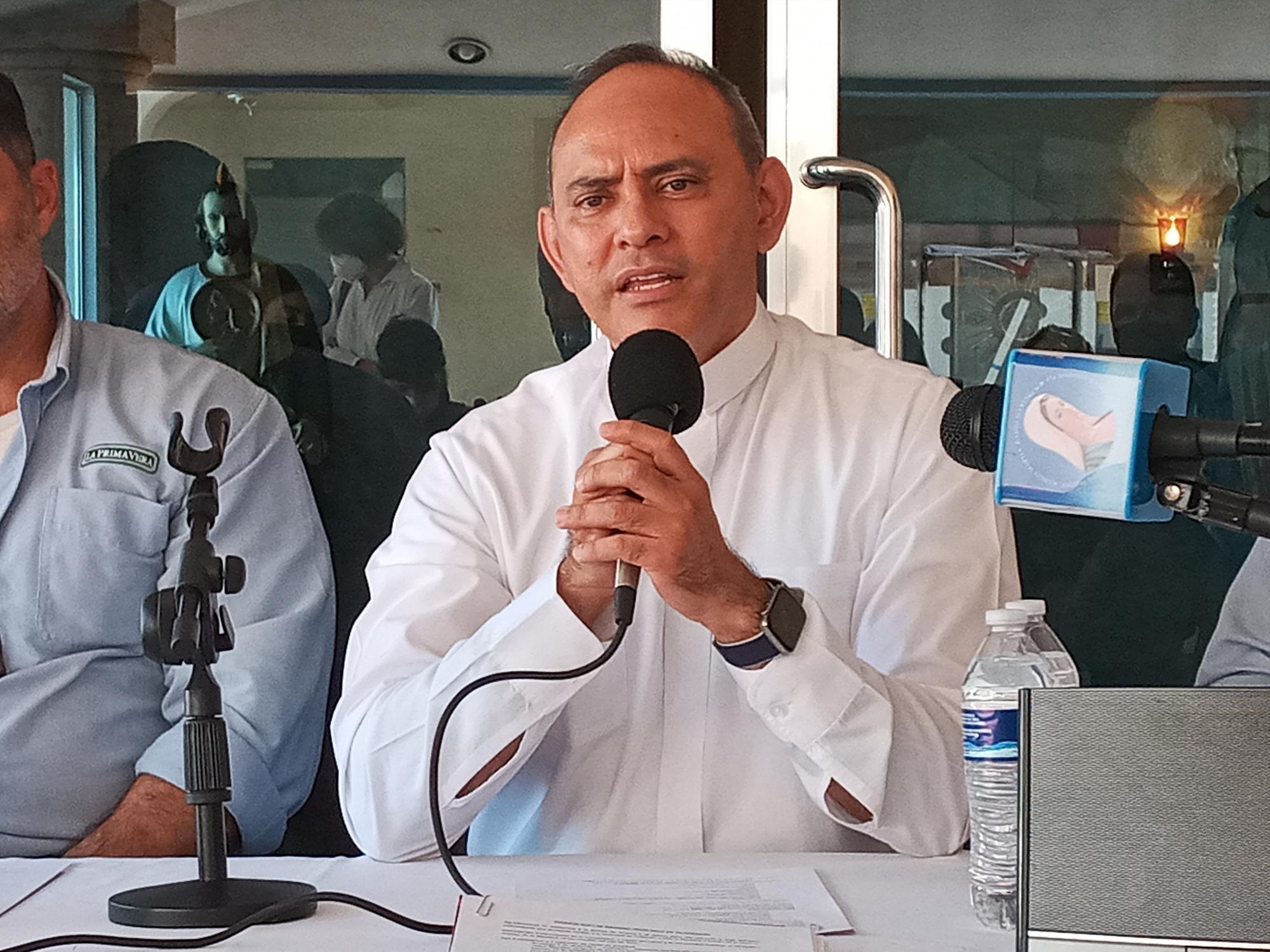 $!Padre Esteban Robles convoca a la comunidad a participar y apoyar a Cáritas Diocesana.