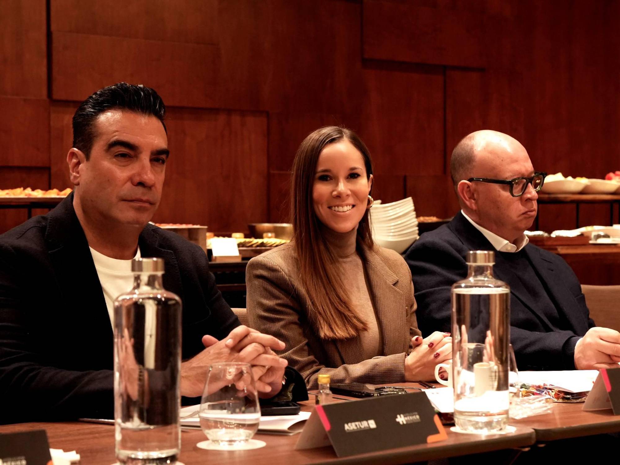 $!Impulsan en Madrid a Mazatlán y Los Mochis