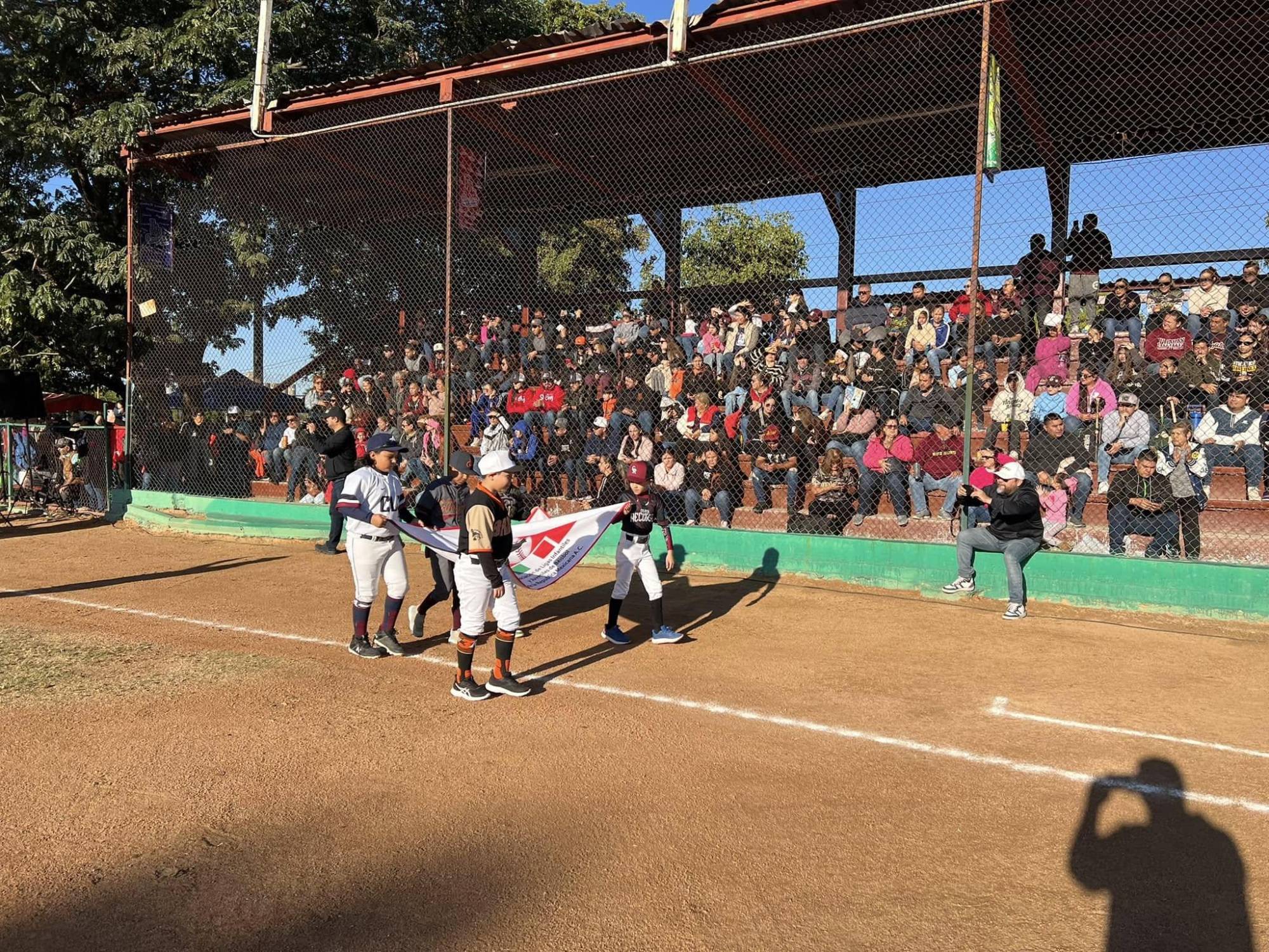 $!Inauguran en Culiacán los Juegos Distritales 2025 con Javier Arturo López como el homenajeado