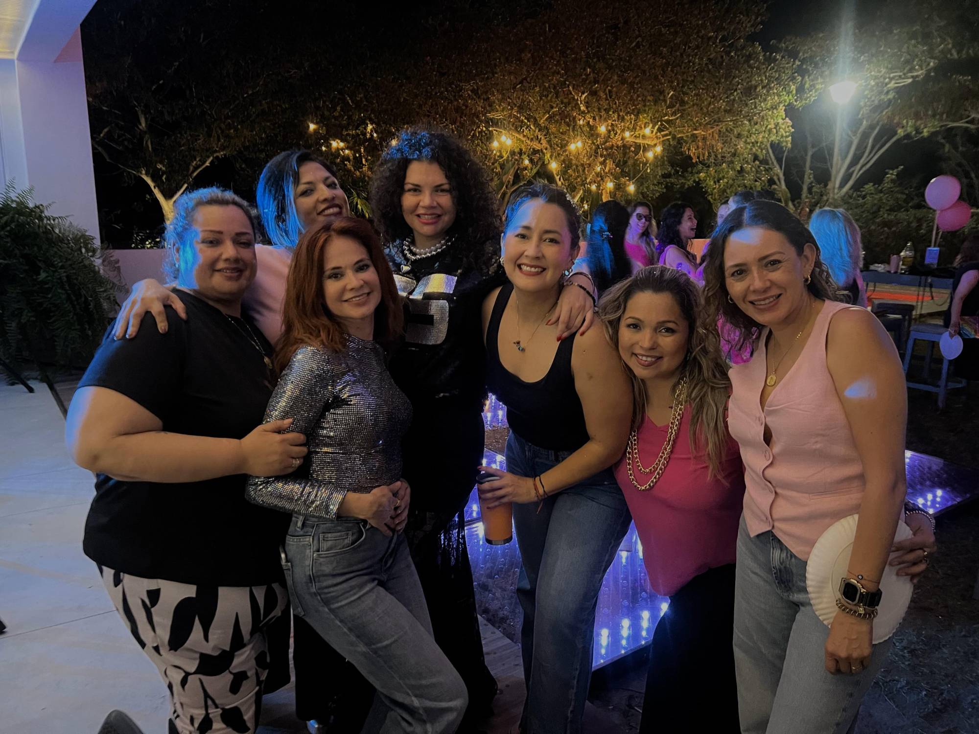 $!Carmen Félix, Gladys Obeso, Sukey Sinagawa, Xóchitl Mendívil, Francelia y Karla García.