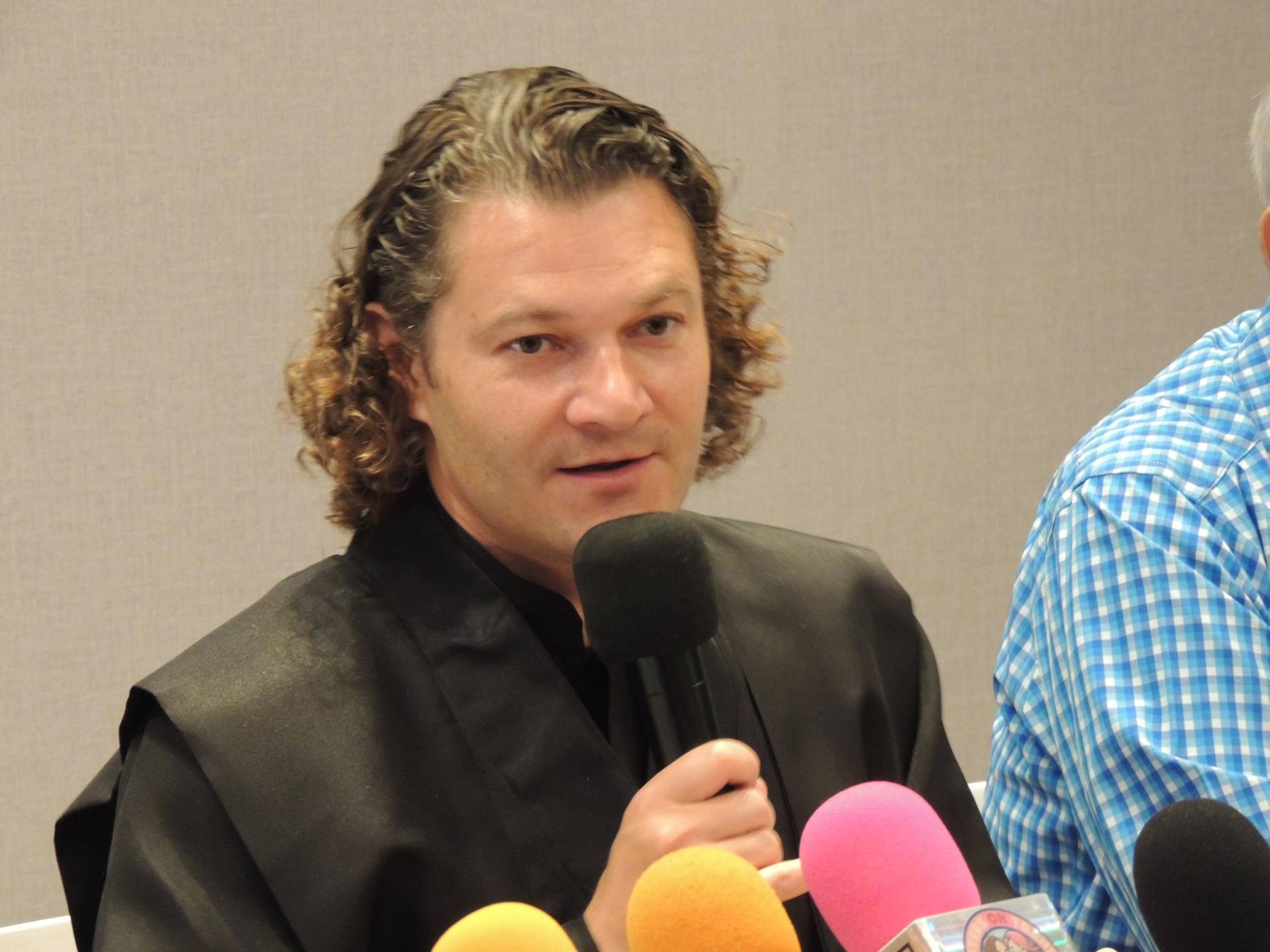 $!Alexandre Da Costa comparte detalles del concierto.