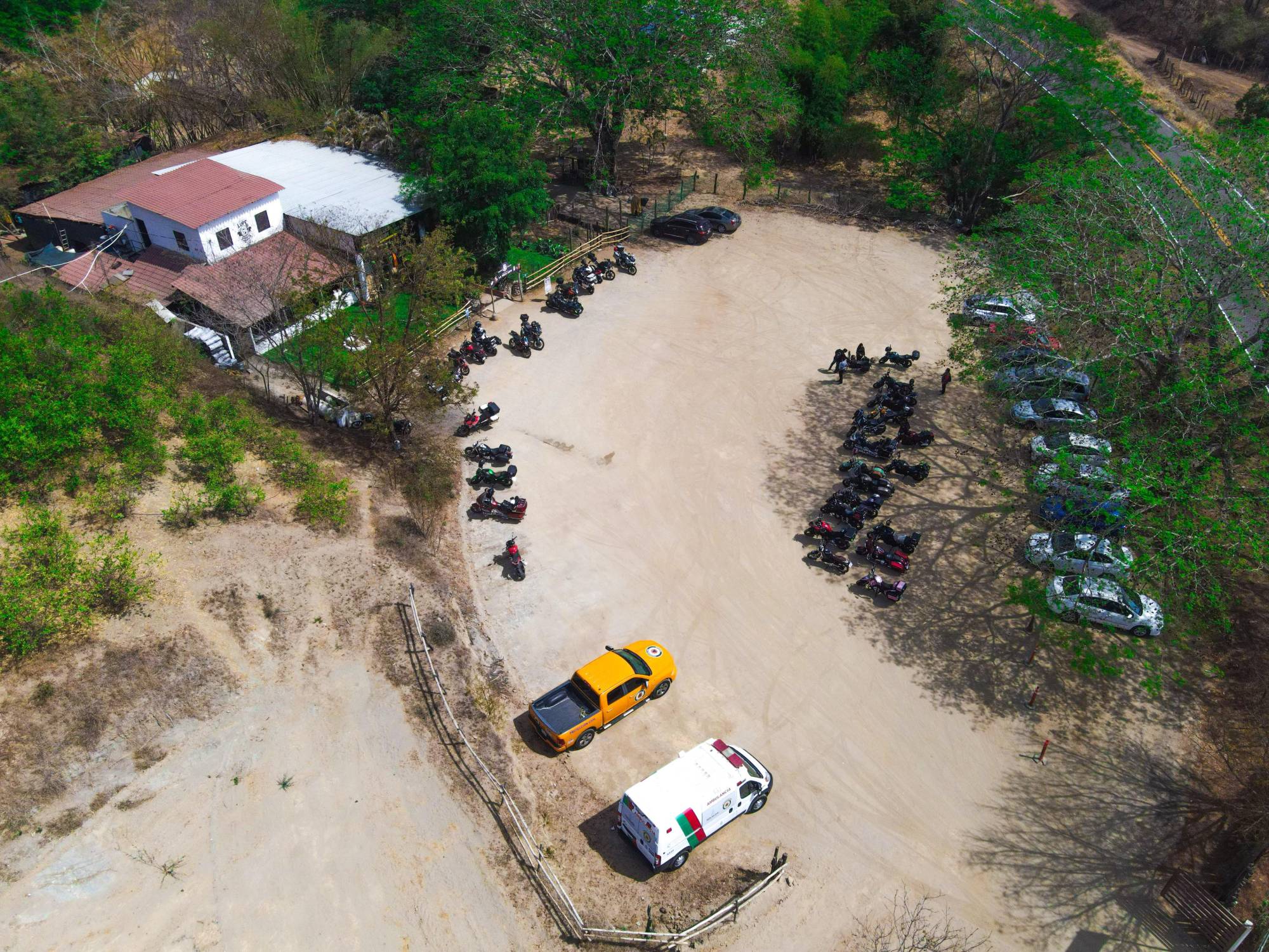 $!Disfrutan decenas de bikers de la tradicional rodada regional a La Noria