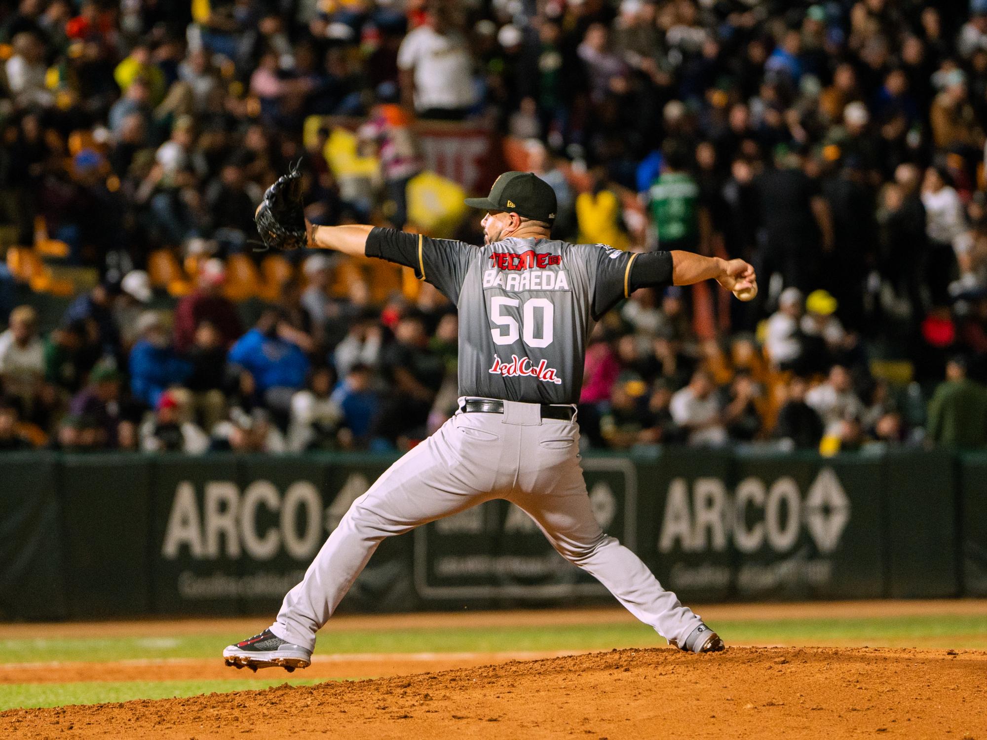 $!La ofensiva de Tomateros de Culiacán luce sobre Cañeros de Los Mochis