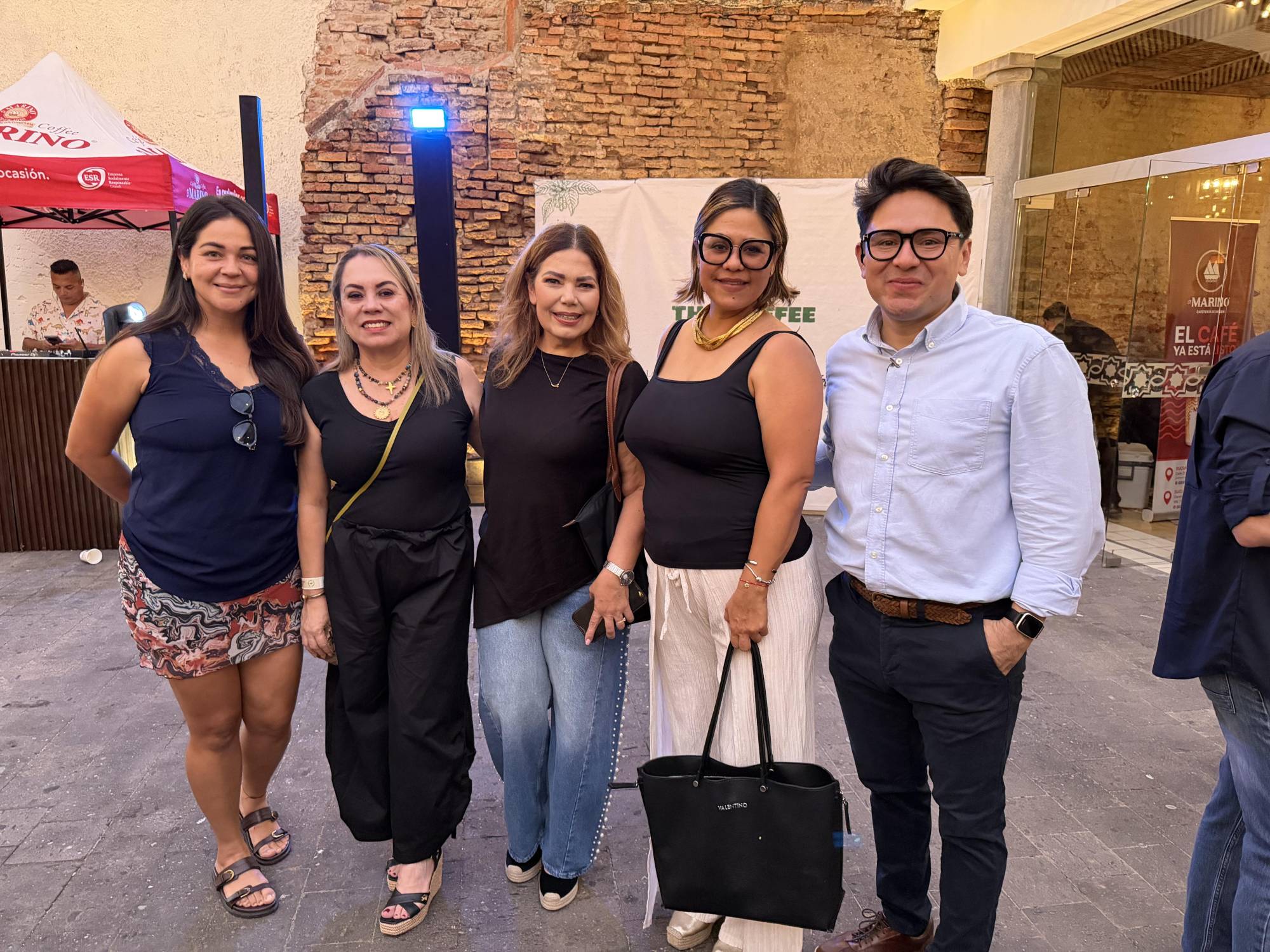 $!Martha Acosta, Elva aguirre, Elizabeth Peraza, Dunia Ocegueda y Norberto Rojas