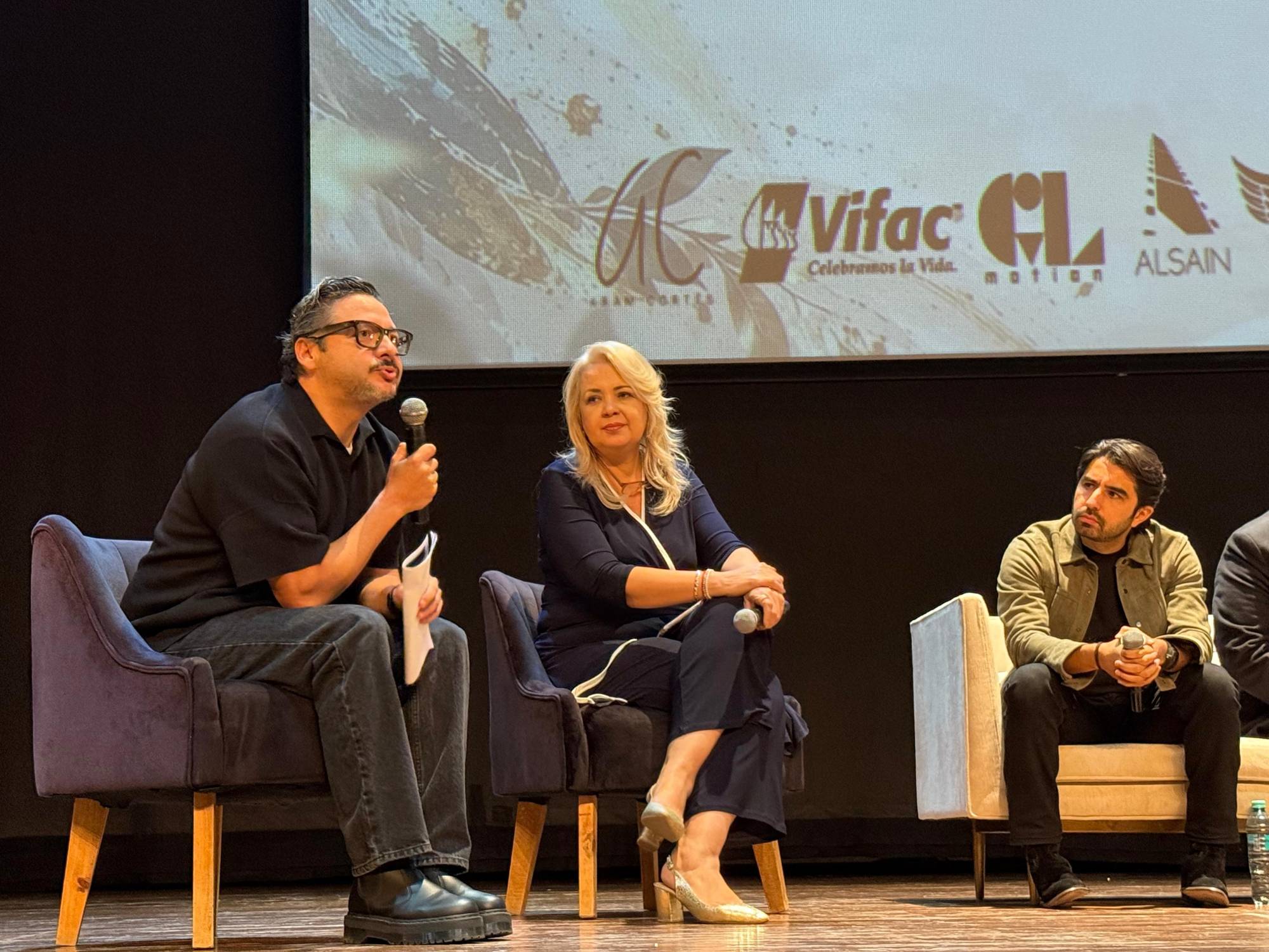 $!Plantean cultura, empleo y participación ciudadana como medios para reconstruir la paz en Sinaloa