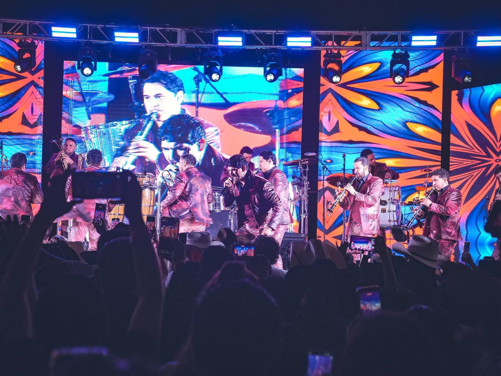 $!Banda El Recodo confirmó que todos sus integrantes se encontraban bien tras el incidente.