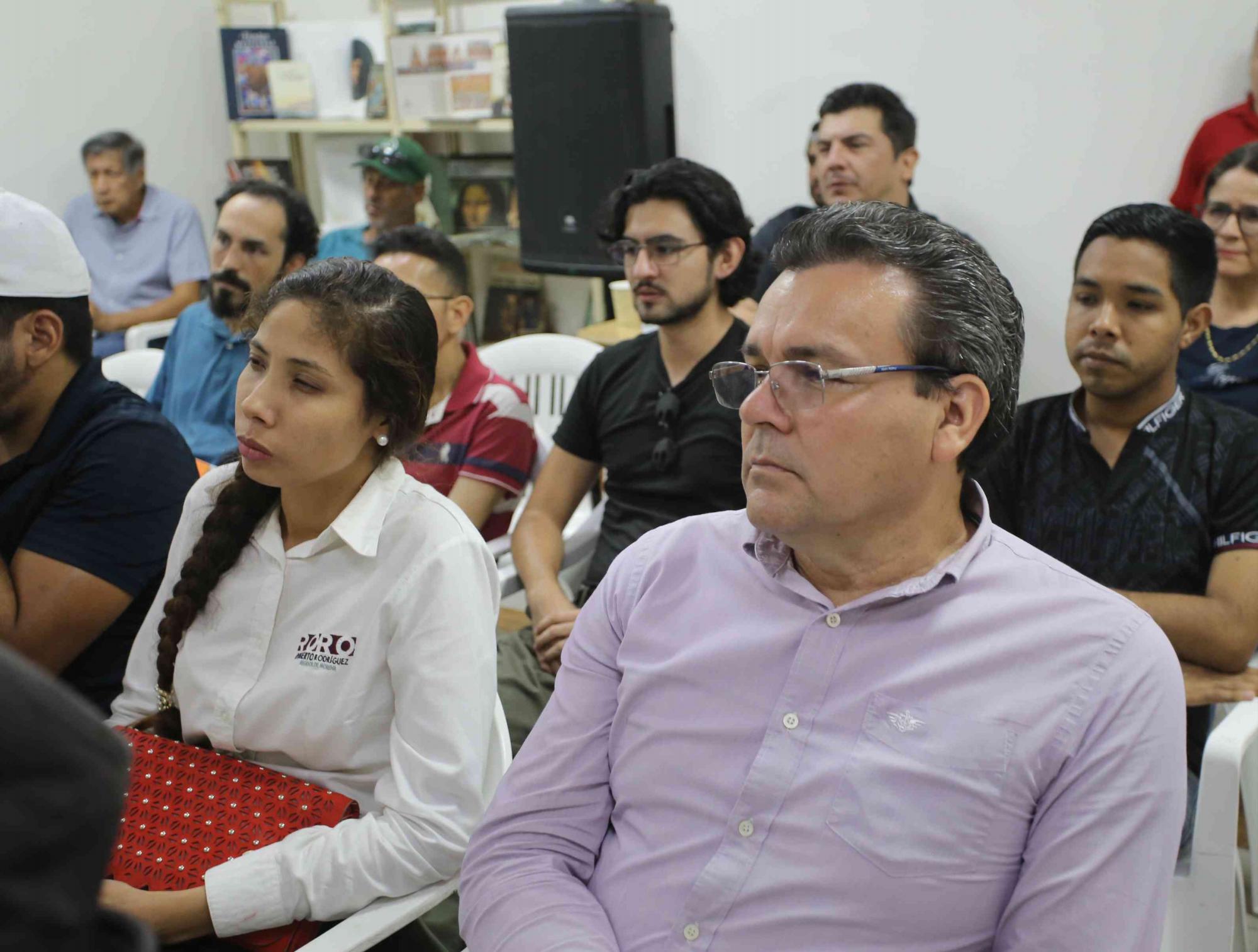 $!El regidor Roberto Rodríguez estuvo presente en el evento