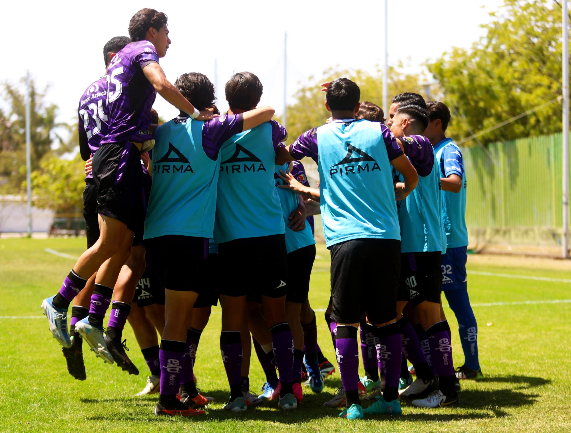 $!Mazatlán Sub 18 vence a Pumas y se mantiene en puestos de Liguilla