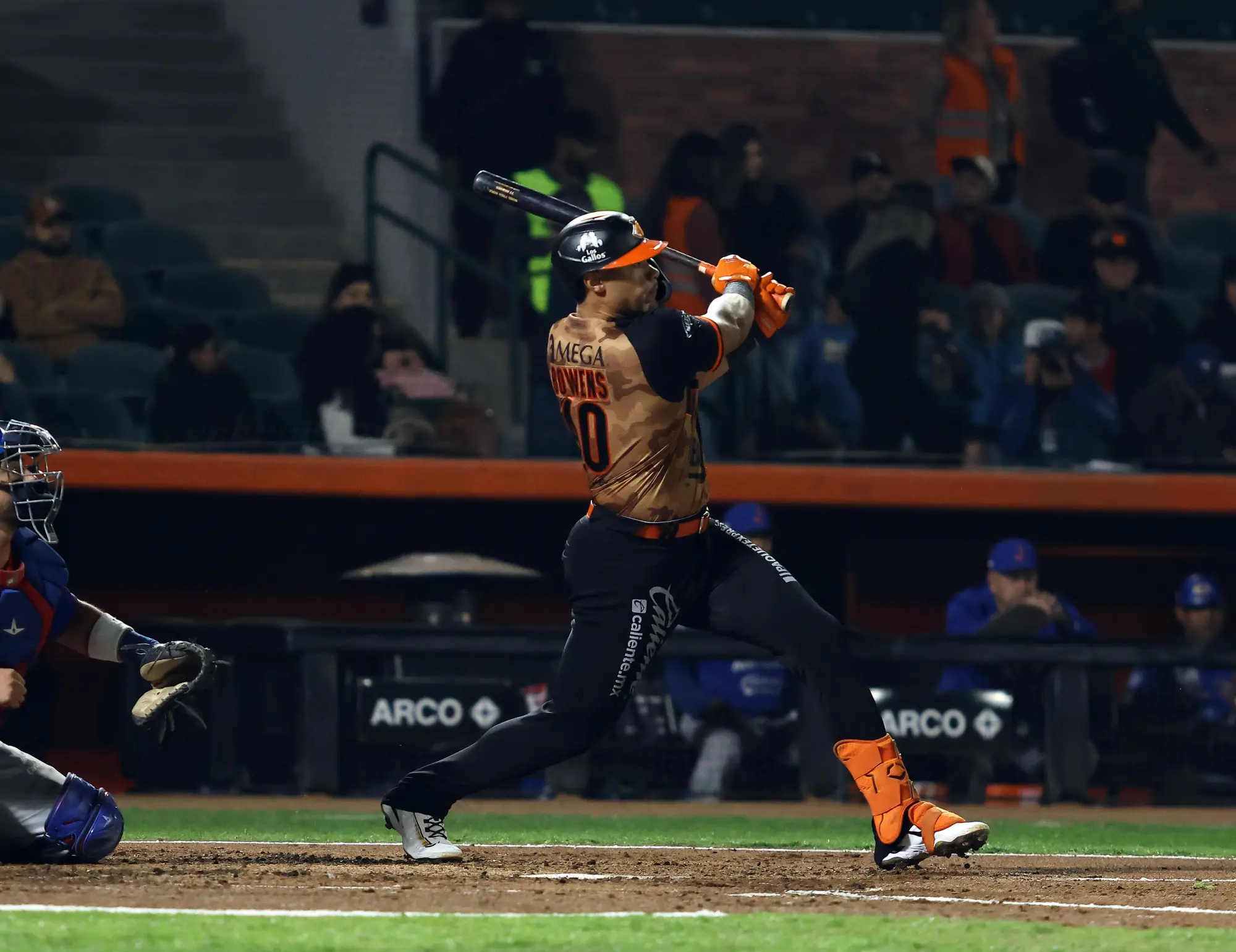 $!Bowens impulsa el triunfo de Naranjeros para igualar la serie