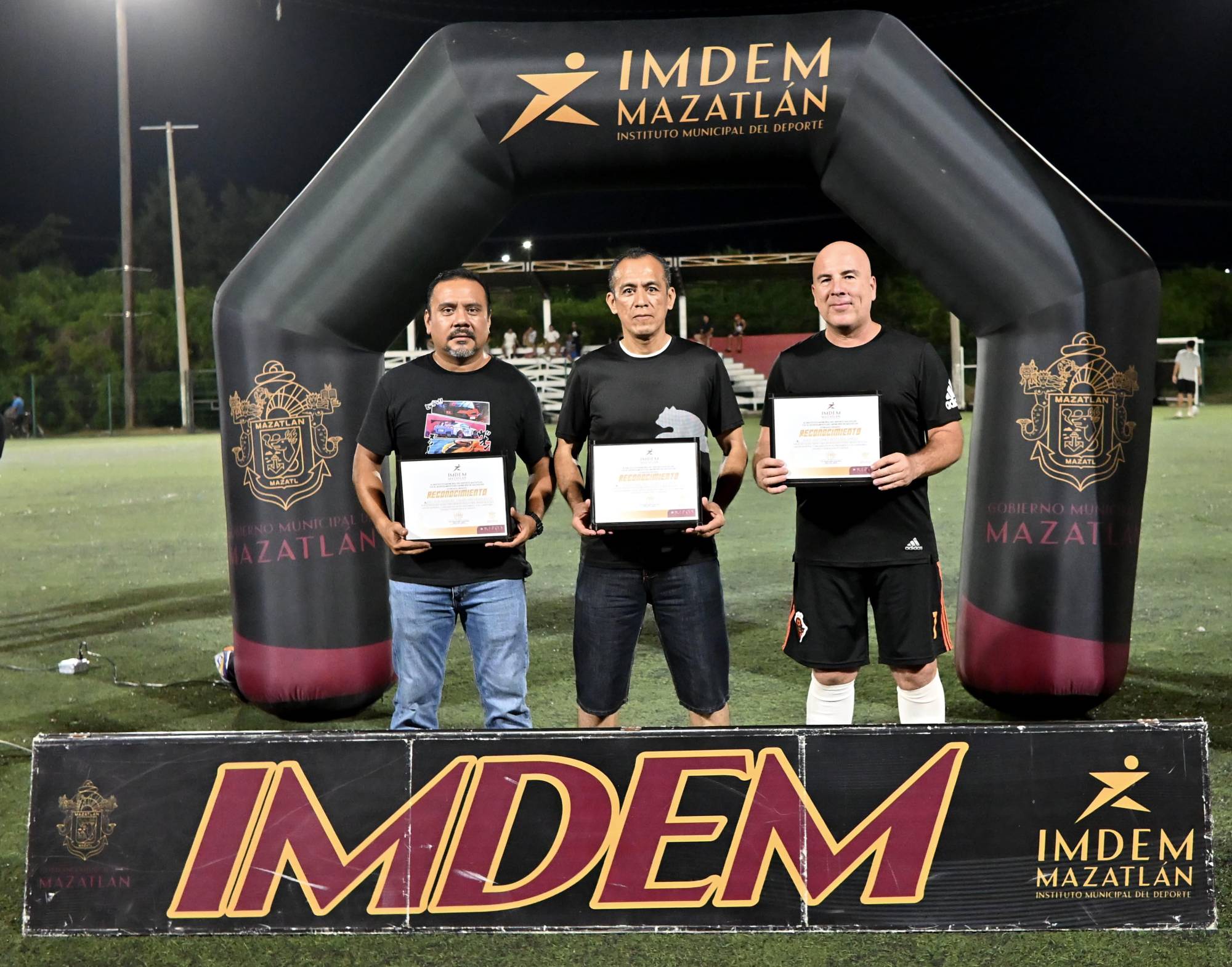 $!¡Bicampeones! Servigrúas vence a Tuna Supply en la final de la Liga Máster Municipal de Futbol