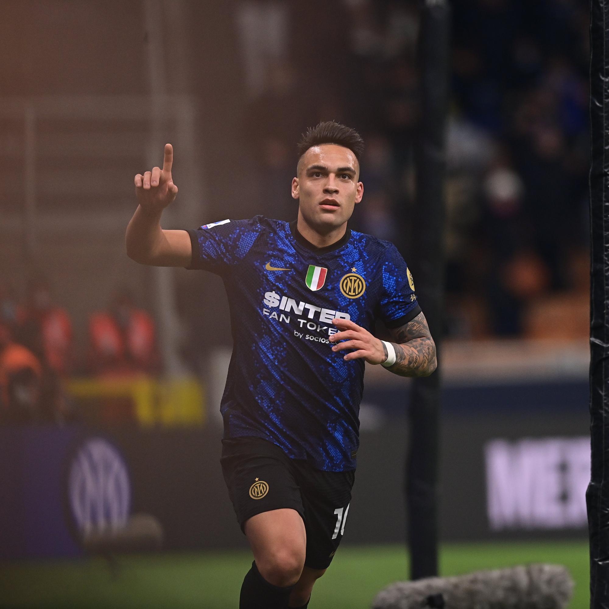 $!Inter vapulea al Cagliari y trepa a la cima de la Serie A