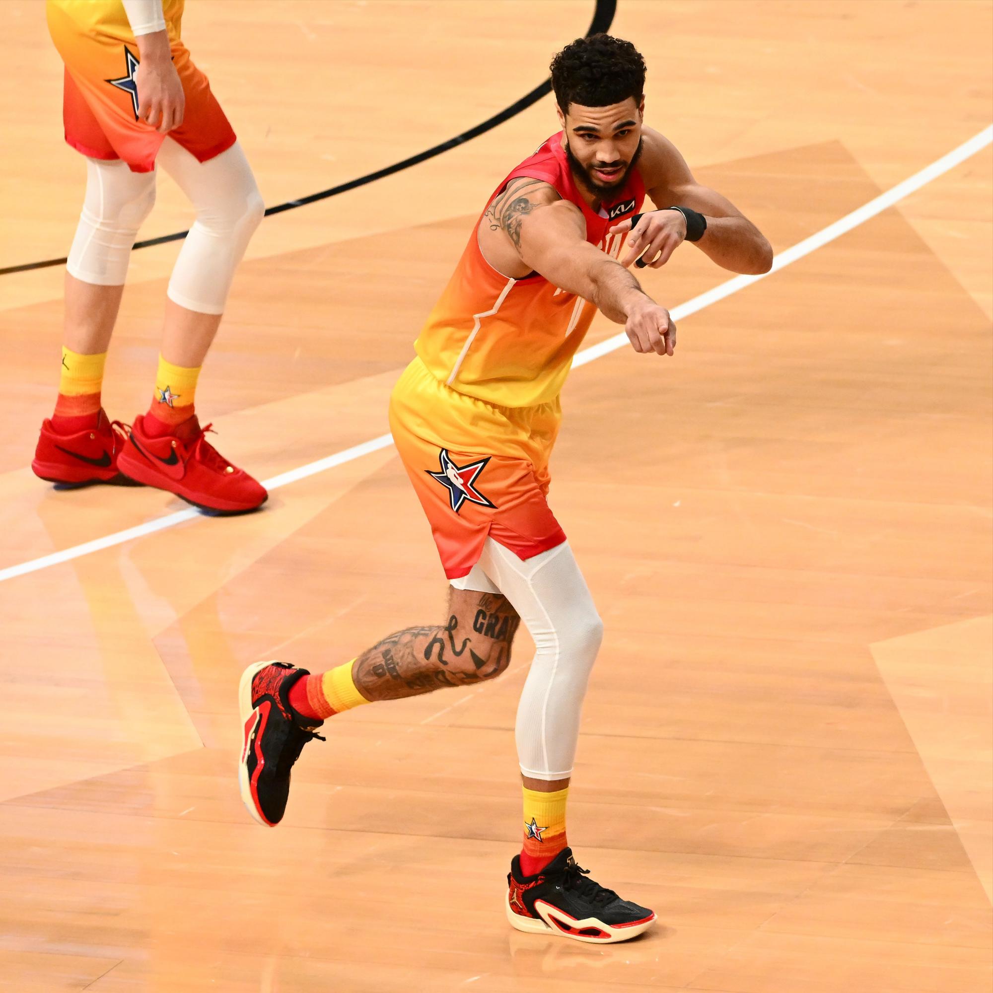 $!El Team Giannis se lleva la victoria con récord de Jayson Tatum