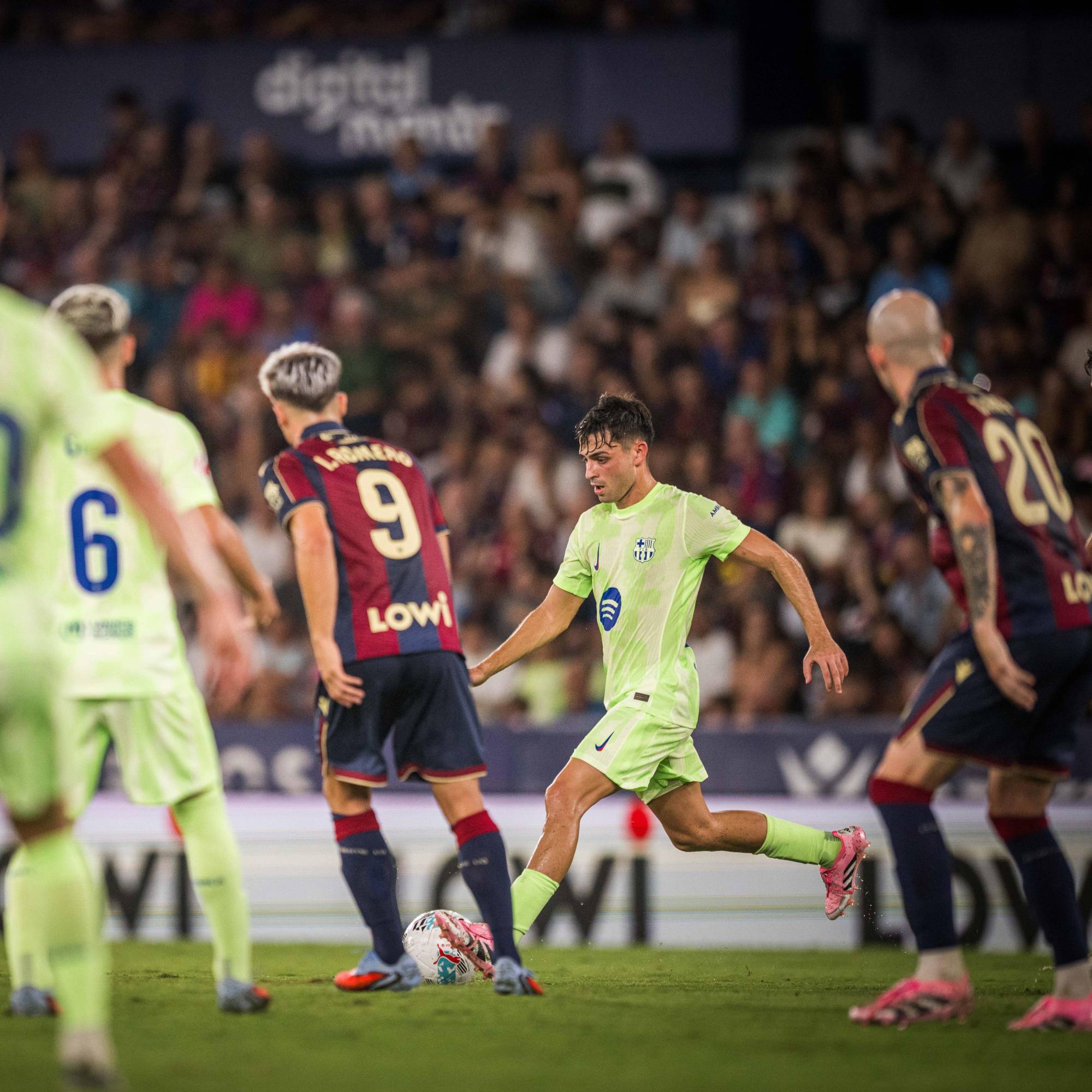 $!Barcelona remonta con épica y fortuna ante el Levante