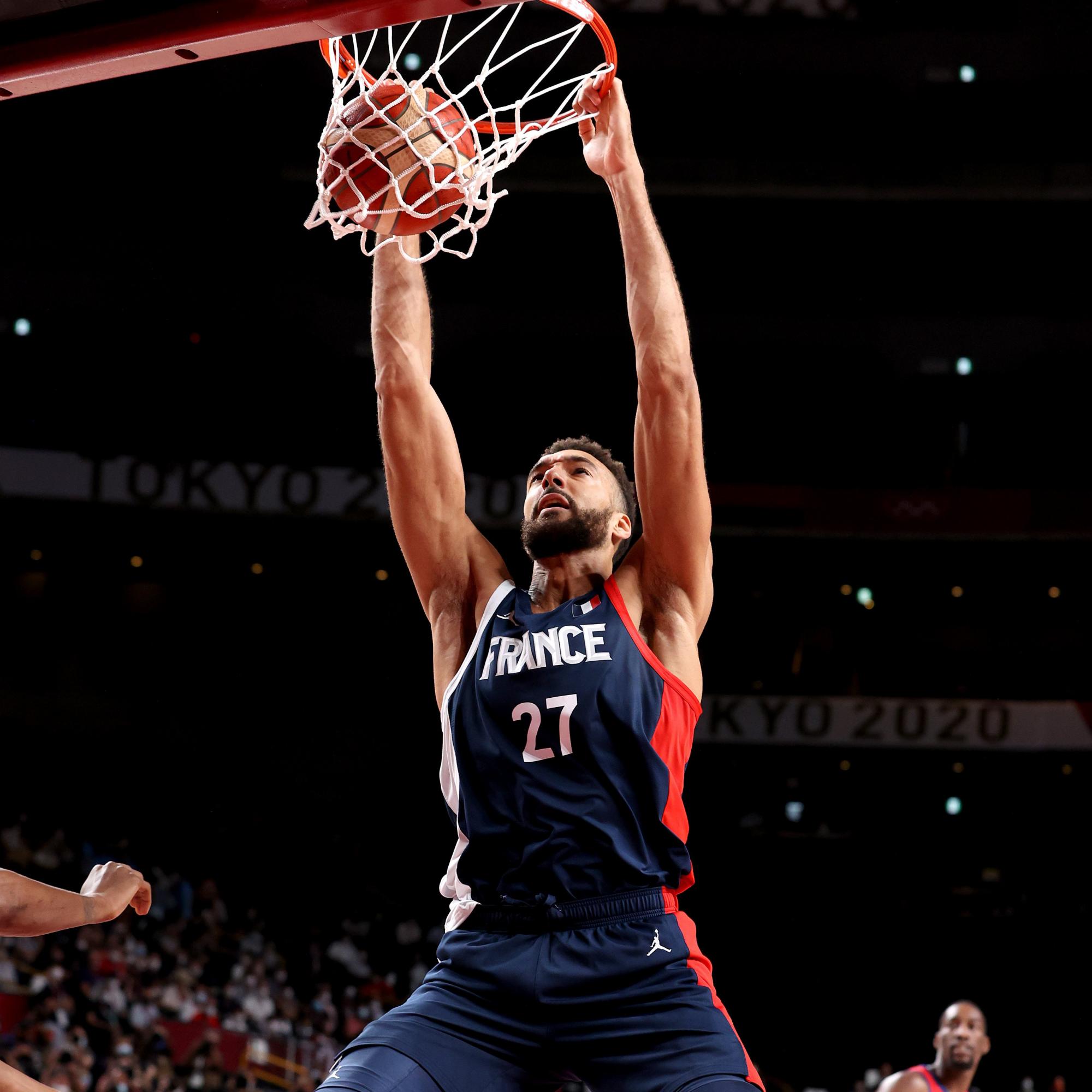 $!Estados Unidos se queda con el oro del baloncesto olímpico al ganarle a Francia