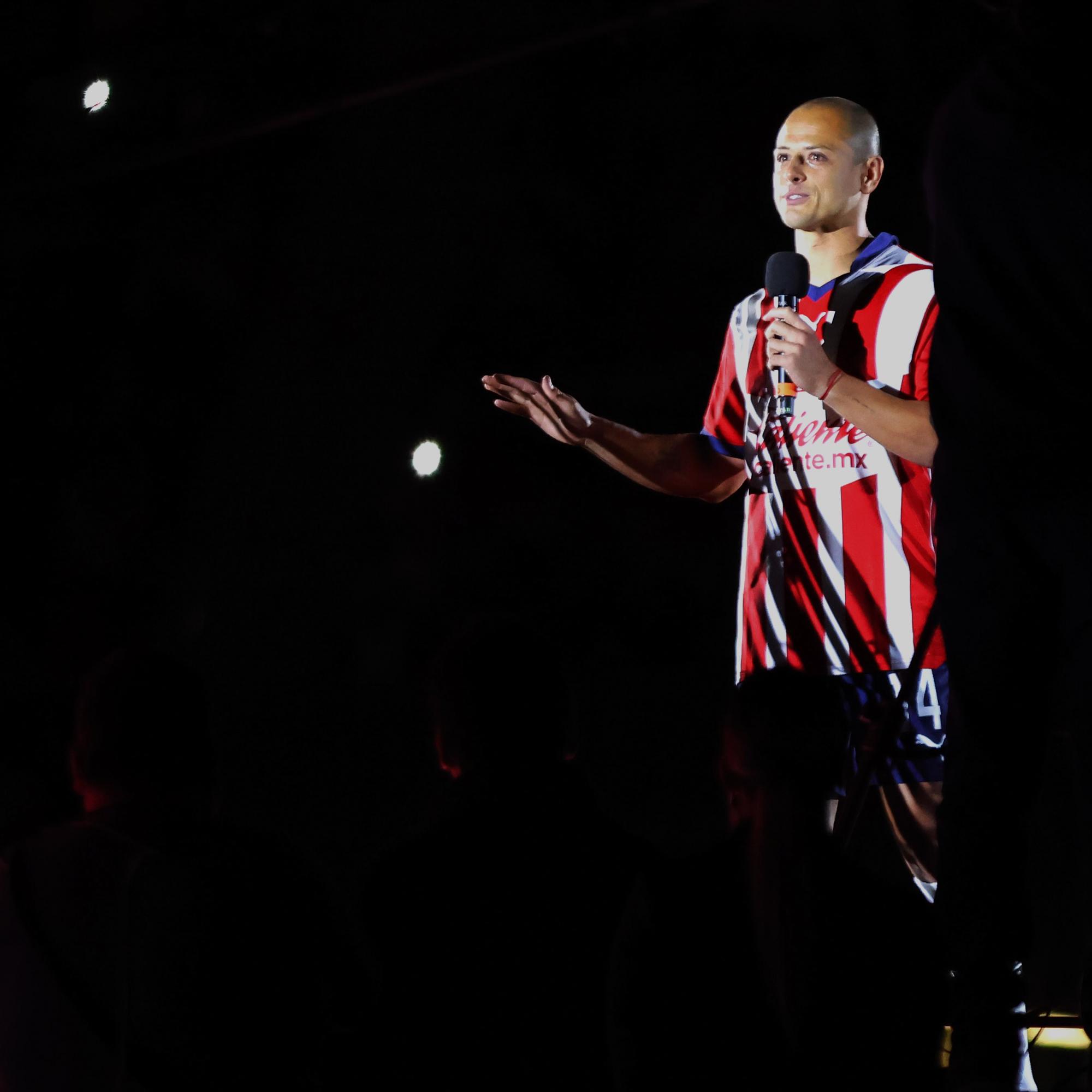 $!Chicharito es convocado por Chivas para duelo ante Pumas