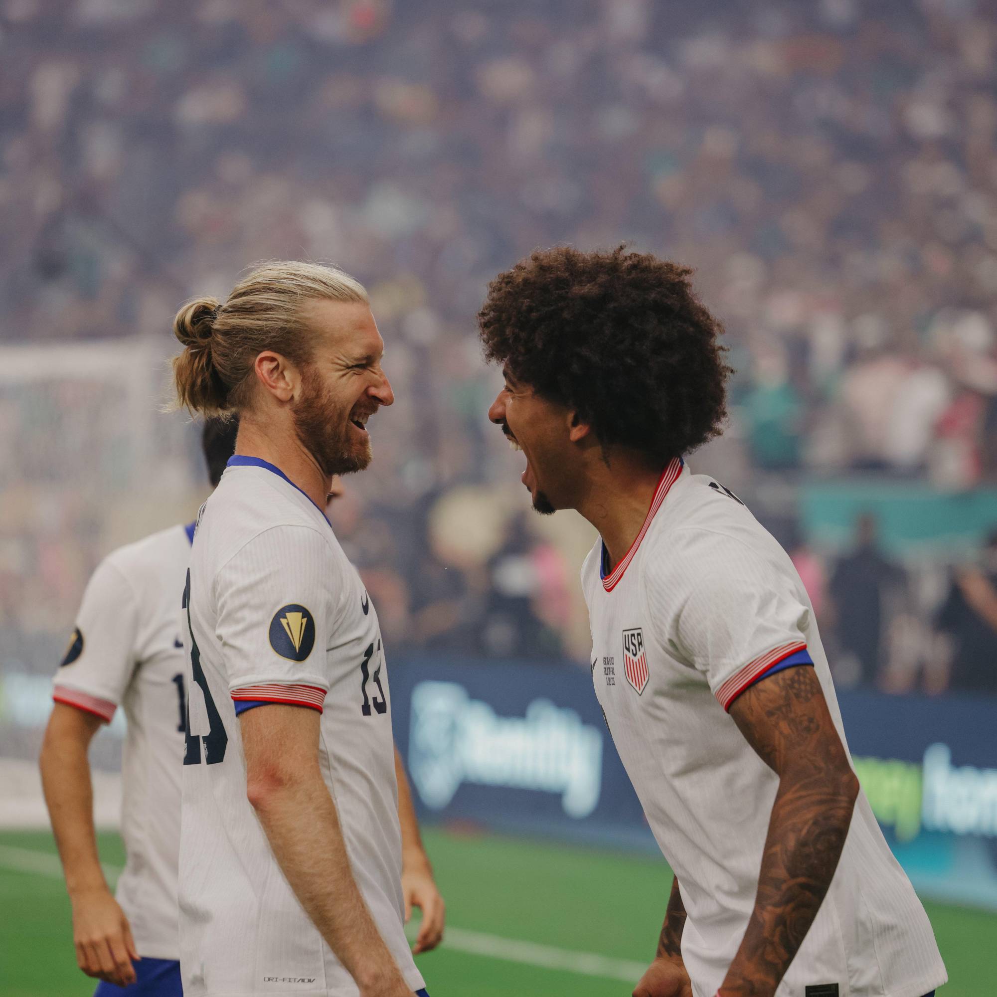 $!México es bicampeón de la Copa Oro: Jiménez y Álvarez sellan la décima corona ante EU