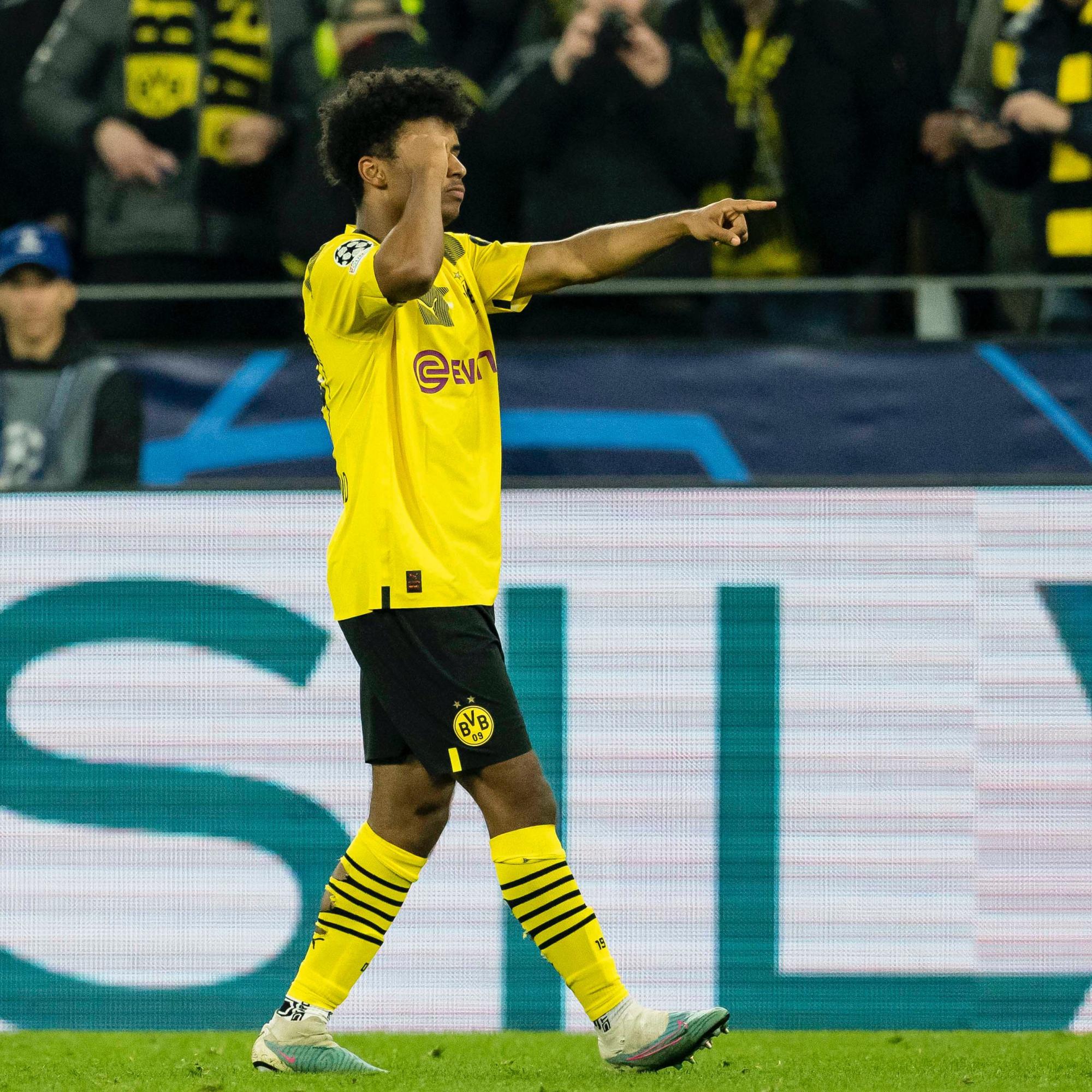 $!Adeyemi da victoria al Dortmund ante el Chelsea en la Champions