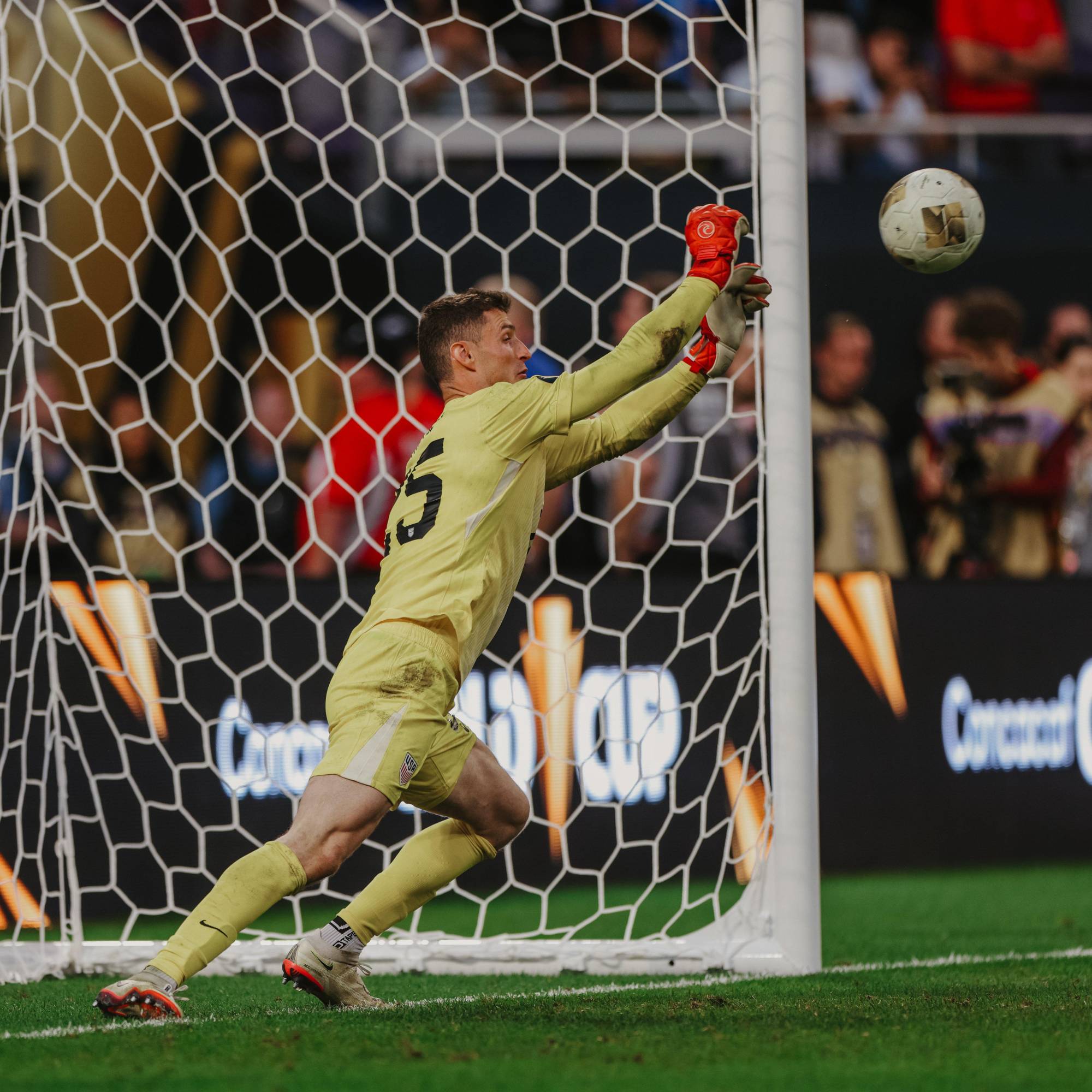 $!Estados Unidos vence a Costa Rica en penales y completa el cuadro de semifinales de la Copa Oro