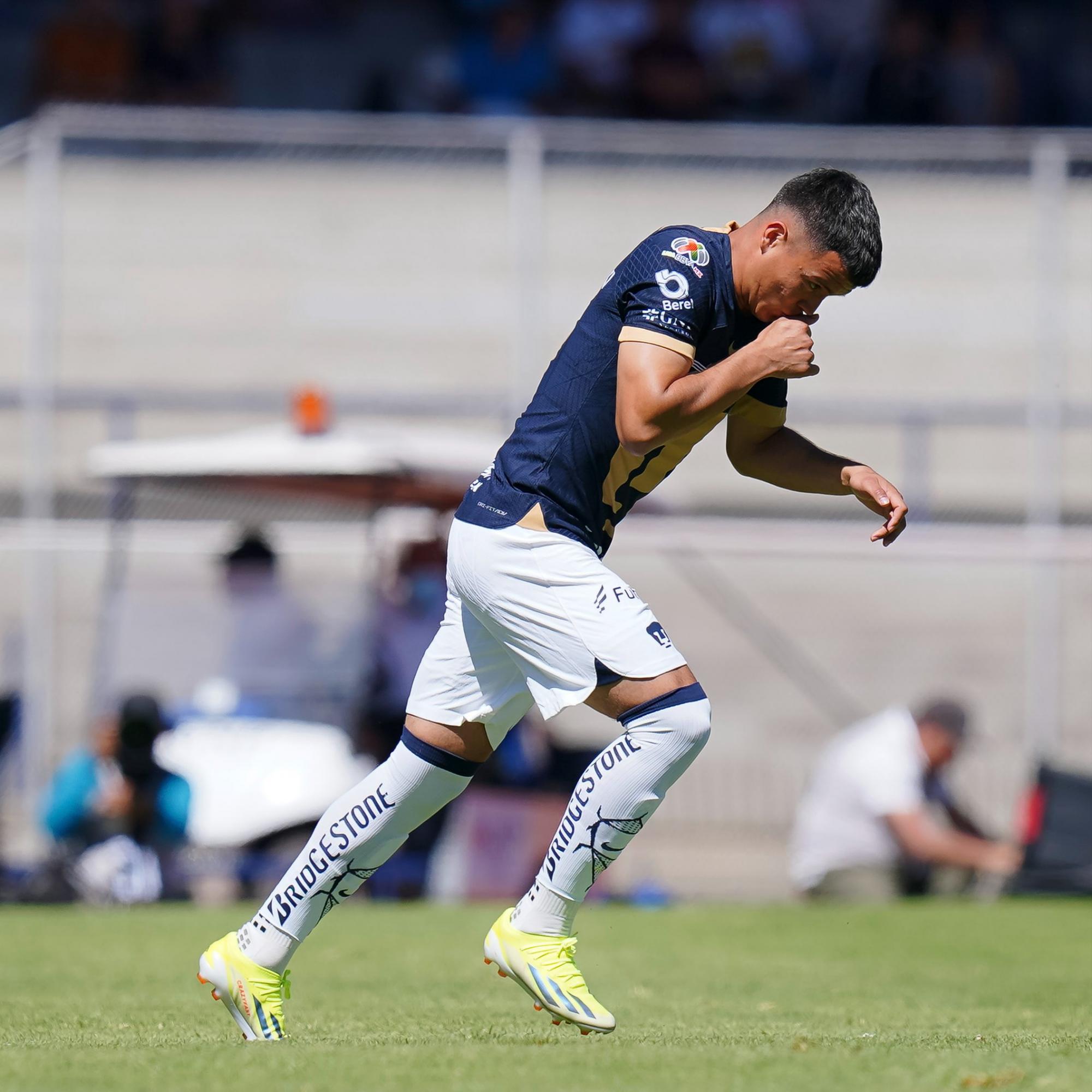 $!Sinaloense Alí Ávila se estrena como goleador en la Liga MX