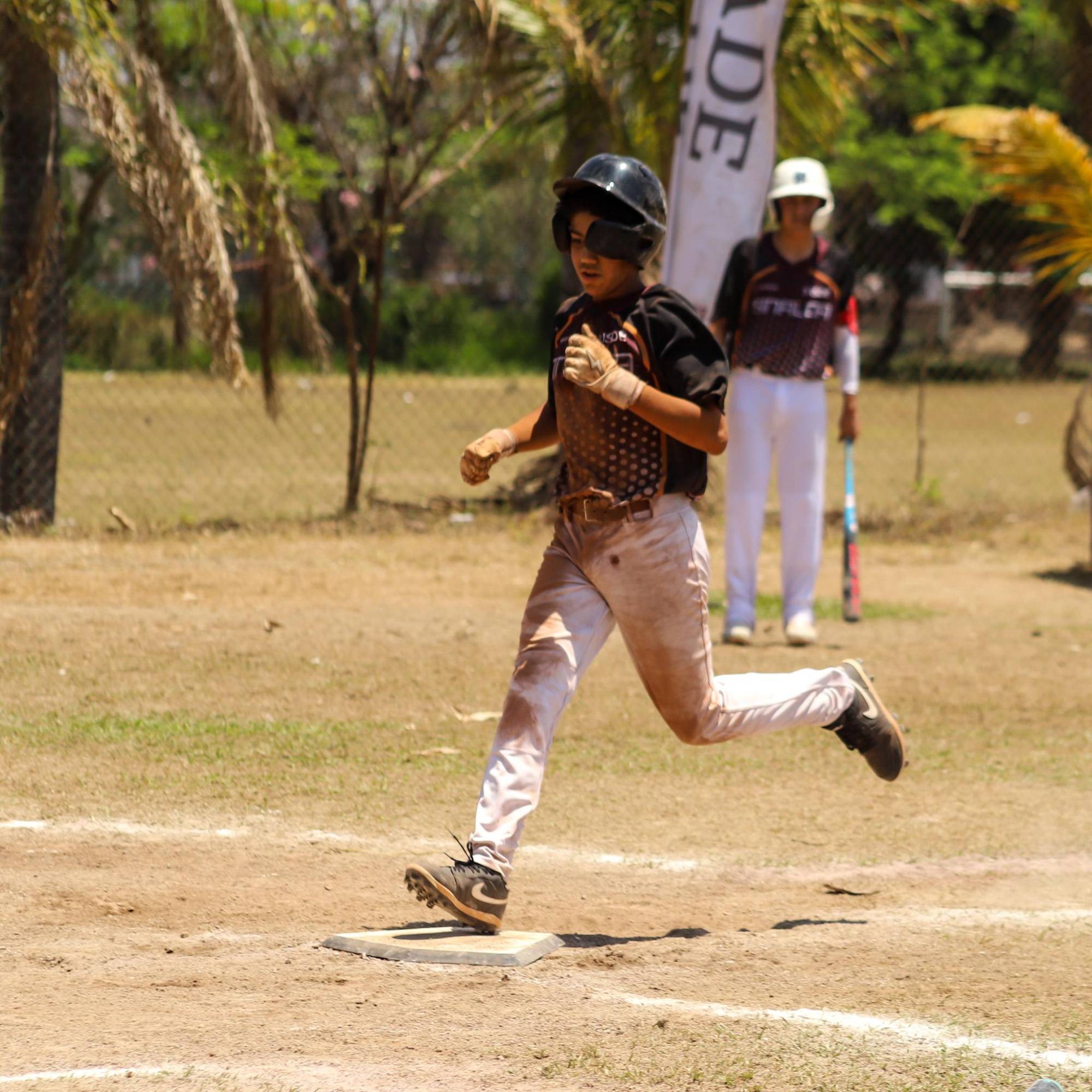 $!Sinaloa avanza invicto en la categoría Junior de beisbol de la Olimpiada Nacional Conade