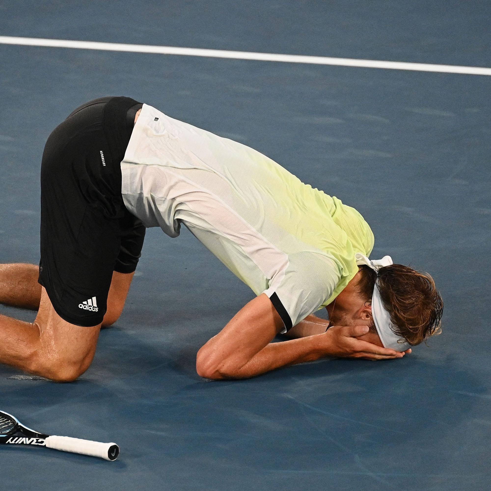 $!Alexander Zverev vence a Karen Khachanov y gana el oro del tenis en Tokio 2020
