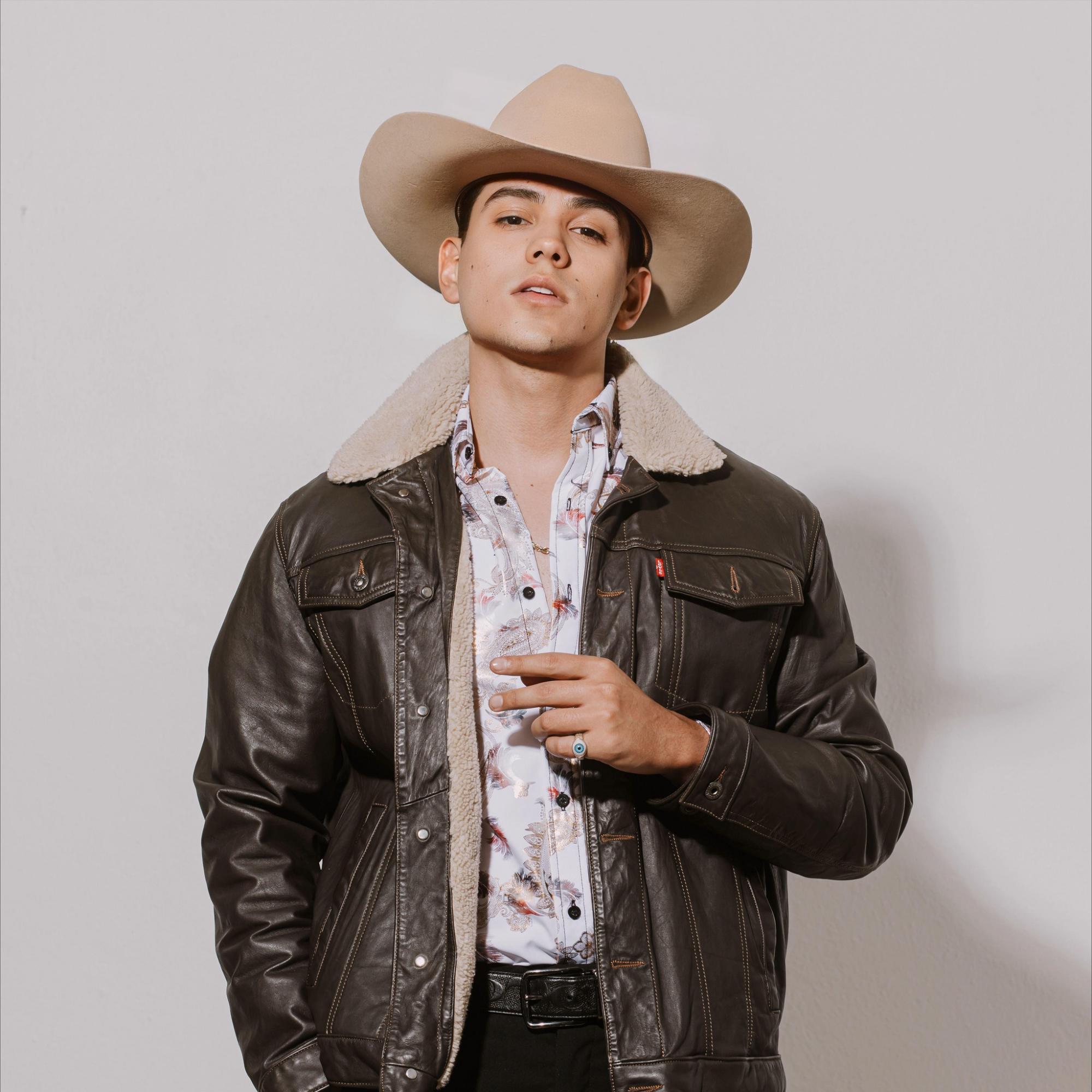 $!Brinda Franco Rey un homenaje a las parejas con ‘Así me enamoré’