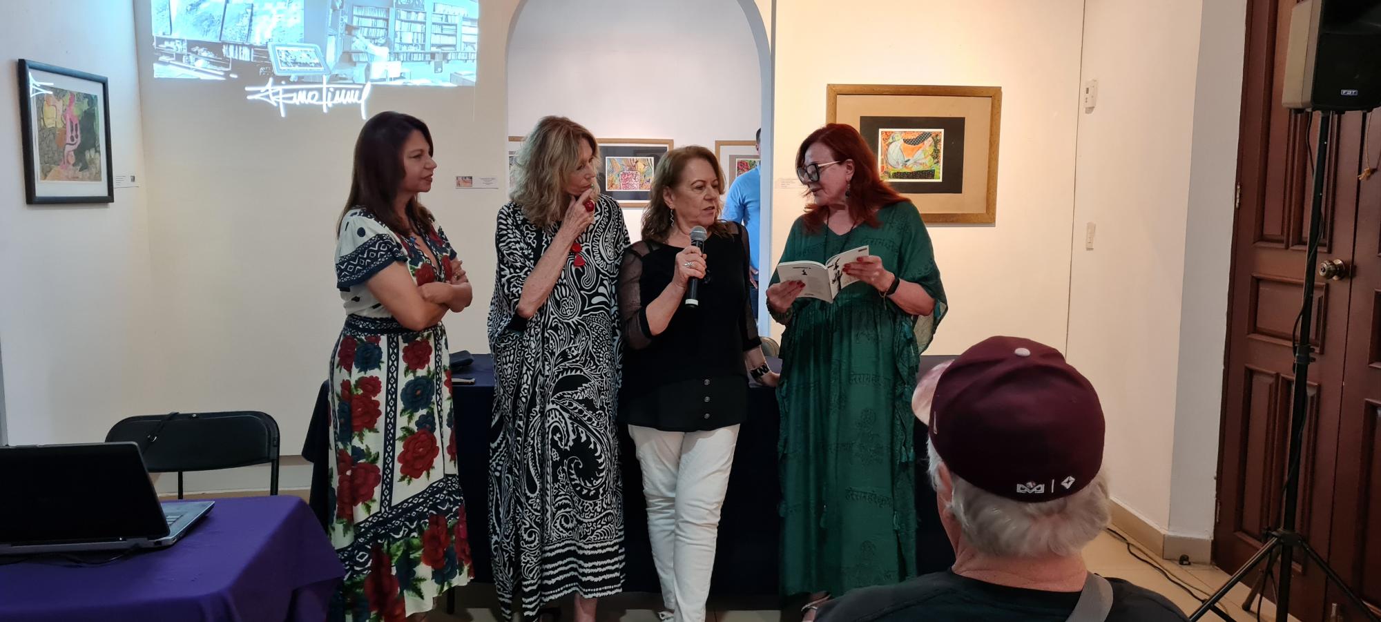 $!En el evento se presentó también el libro “Mirada extranjera: México”, colectánea de textos sobre México y su relación con aspectos de la cultura brasileña.