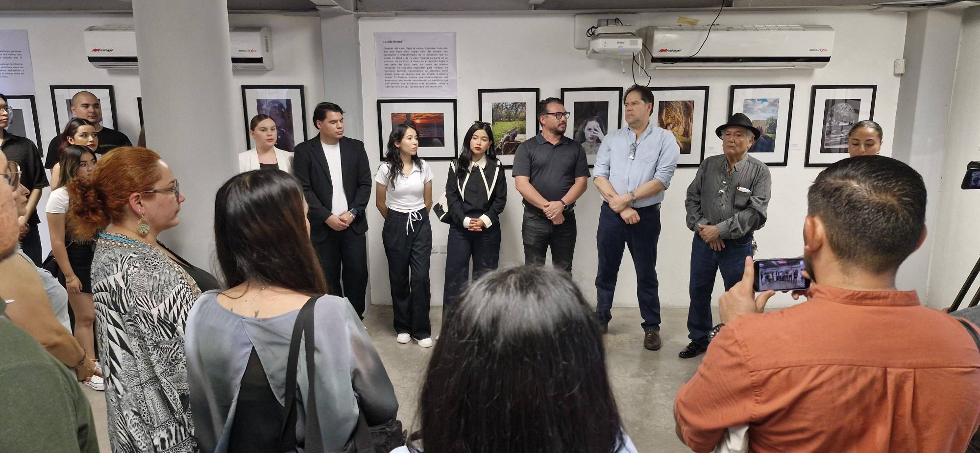 $!Jorge Luis Hurtado Reyes, director de Artes Visuales, encabezó la inauguración.