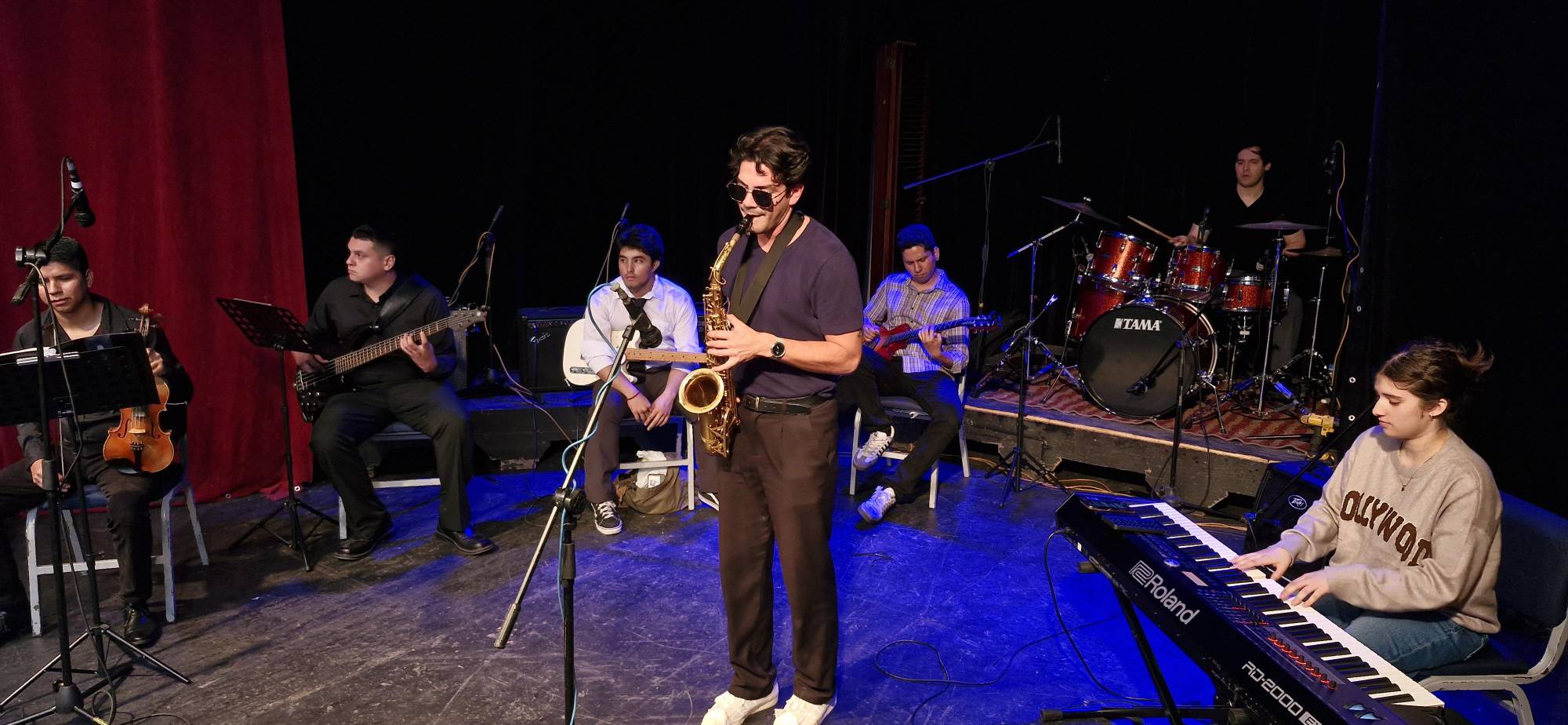 $!La agrupación está conformada por Gael González, Jeda Amaneth Dueñas, Kevin Lares, Ángel Castro, Jesus Eduardo Valenzuela y Saúl Contreras.