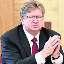 $!Germán Larrea aparece en el número 438.