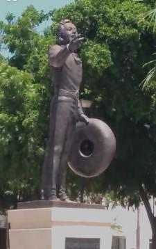 $!Guamúchil celebrará a su ídolo: alistan eventos por 104 años del natalicio de Pedro Infante