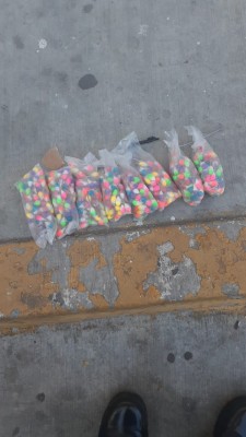 Caen primeros detenidos por venta de pirotecnia en Culiacán; la ofrecían en un crucero