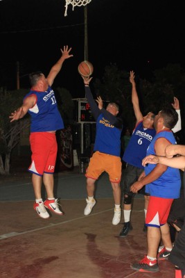 Derrota Lobos a Buchones en la cancha López Mateos
