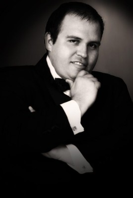 Cantará Marco Antonio Rodríguez