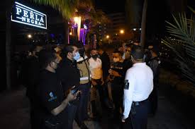 En Mazatlán, suspenden centro nocturno en Operativo Redes