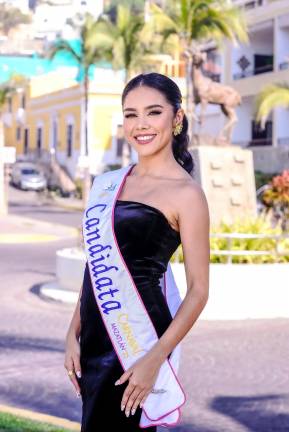 Lesly Desireé Acosta Ibarra sueña con la corona de reina del Carnaval Internacional de Mazatlán 2025.