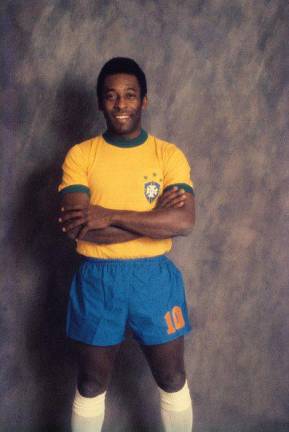 Pelé marcó grandes goles.
