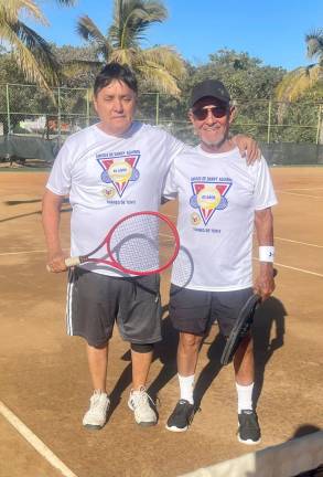 Salmán y Aguirre suman triunfo en Torneo de Tenis Quinquenials