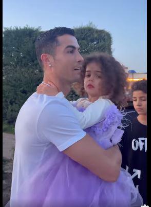 ¡Un Rolls Royce!, el regalo de Navidad que recibió Cristiano Ronaldo de su esposa Georgina