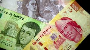 Depreciación del peso, por factores externos: Peña Nieto