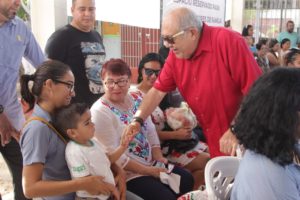Dan apoyos a kínder donde trabaja una prima del Alcalde Benítez Torres