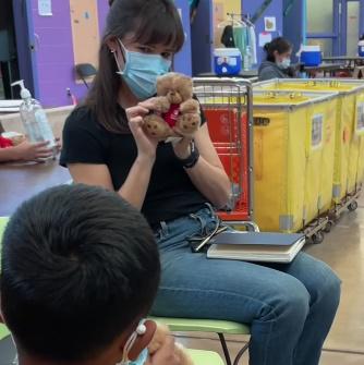 Jennifer Garner se aleja de los rumores de romance entre Ben Affleck y JLo, y hace labor altruista