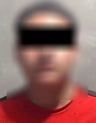 El motociclista y su unidad fueron puestos a disposición de la autoridad competente para determinar su situación legal.